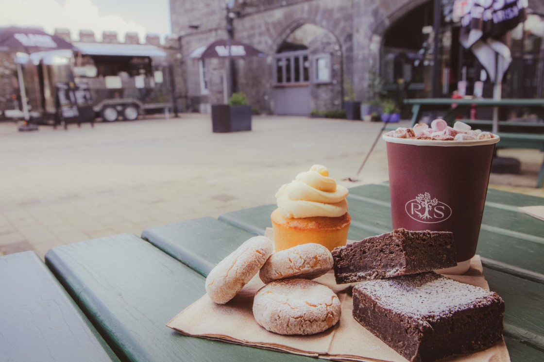 Alfresco Dining in the Boyne Valley this summer