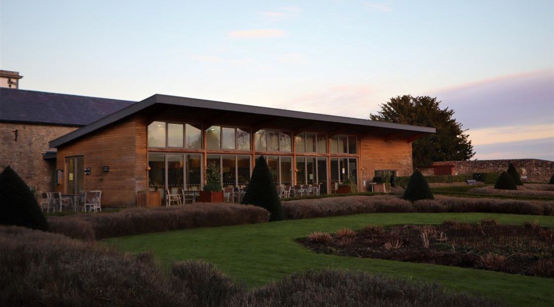 knowth tour exhibition