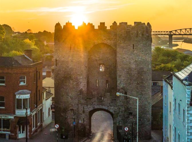 Photo of St. Laurence's Gate in the evening