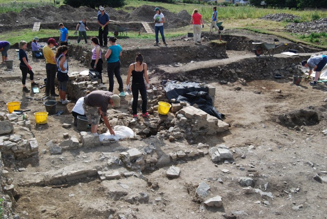 Blackfriary Archaeology Field School