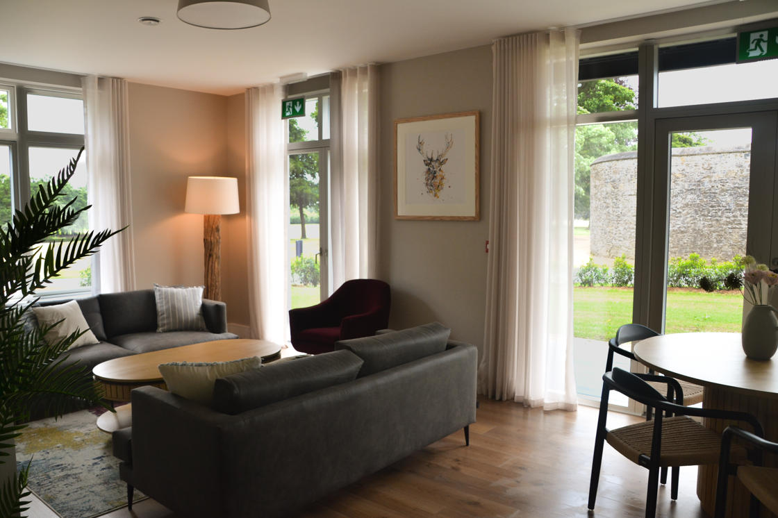 Lounge in Hunters Yard lodge