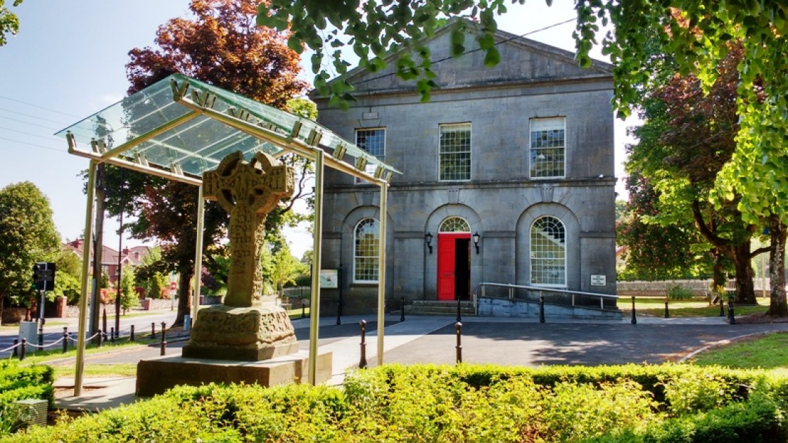 Kells Courthouse and High Cross