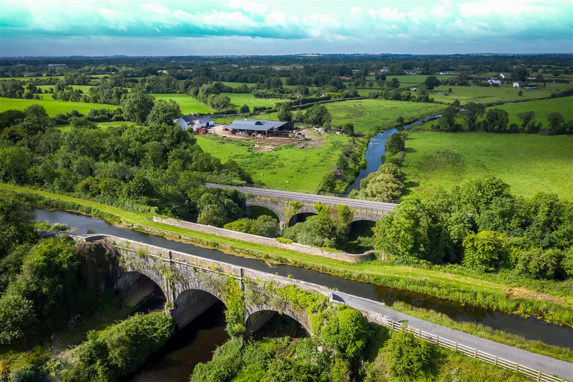 Boyne Aqueduct and Viaduct