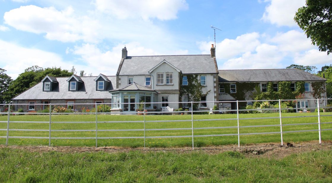 Boyne View House Guest Accommodation 2