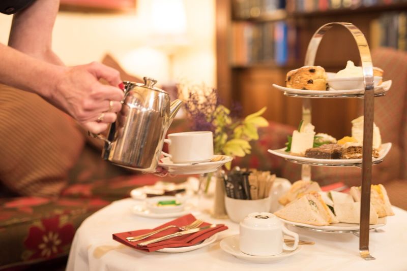 Royal County Stay at the Castle Arch Hotel Featured Image