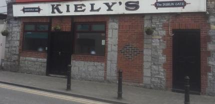 Kiely's Bar_Trim